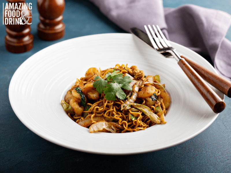 Noodle/Pasta Dishes from All Around the World - Mie goreng from Indonesia 